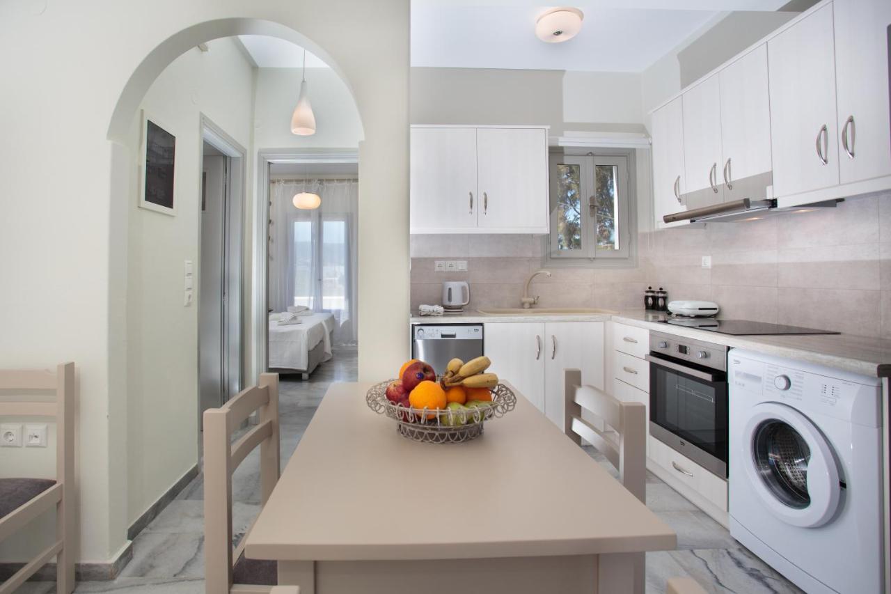 Heart Of Paros Apartments ภายนอก รูปภาพ