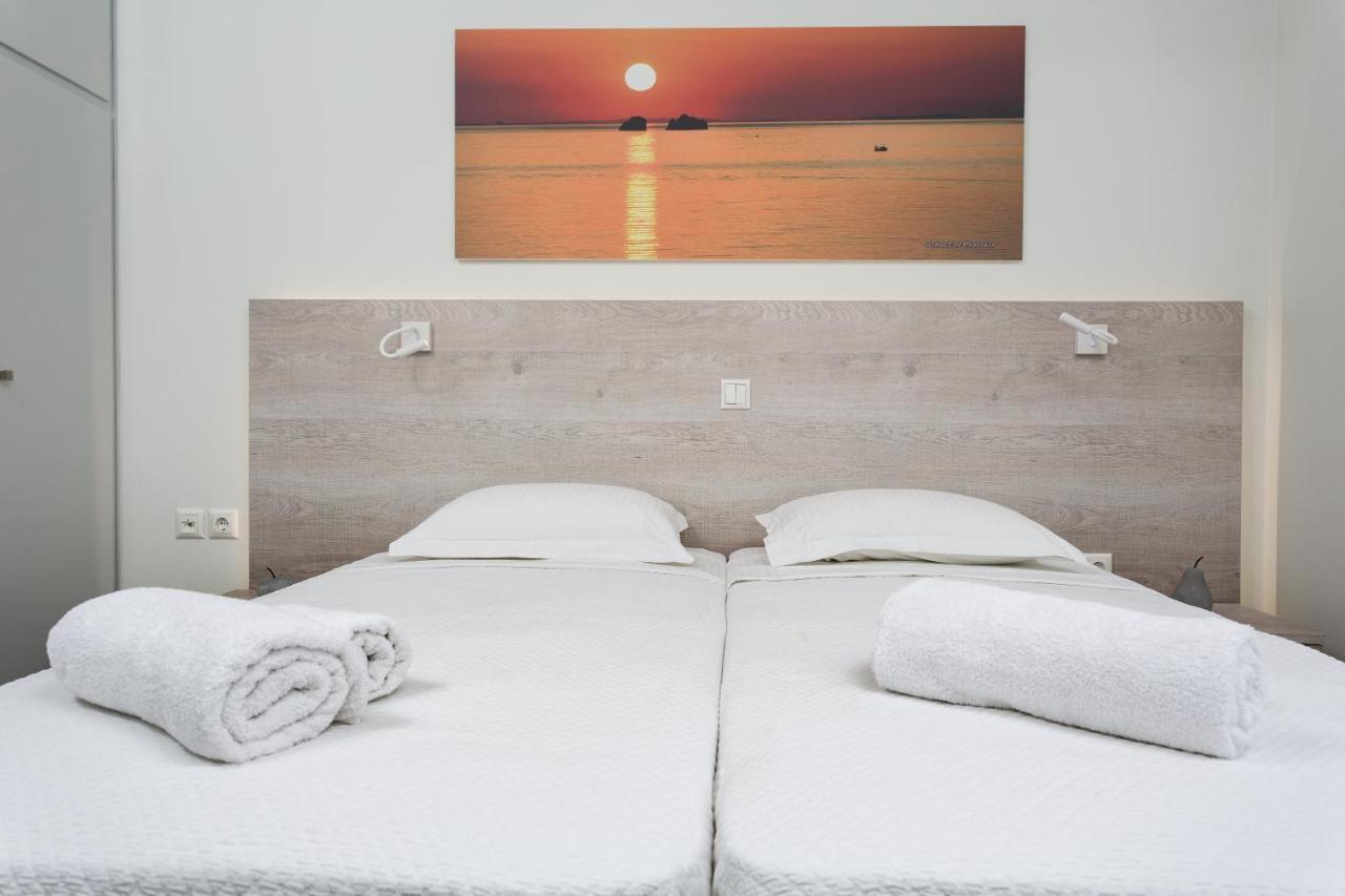 Heart Of Paros Apartments ภายนอก รูปภาพ