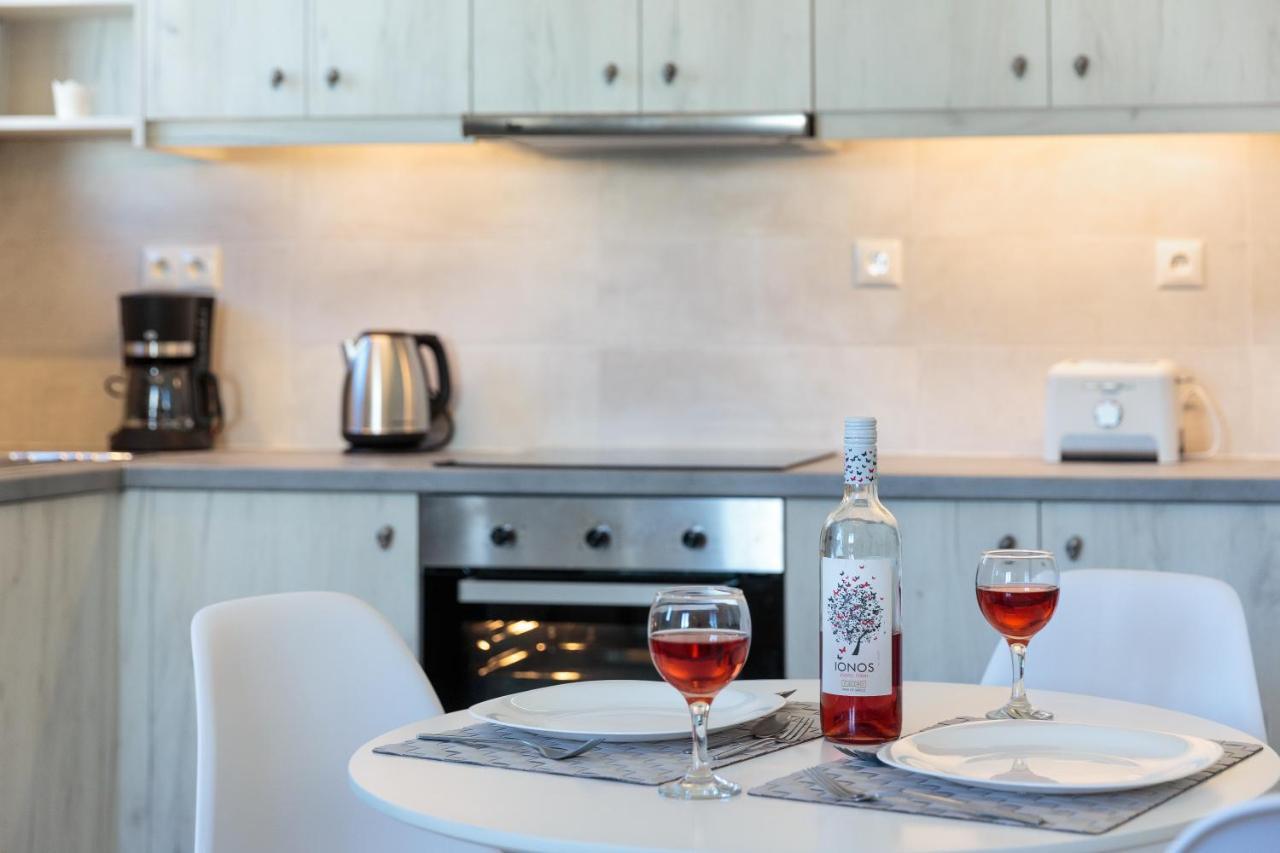 Heart Of Paros Apartments ภายนอก รูปภาพ