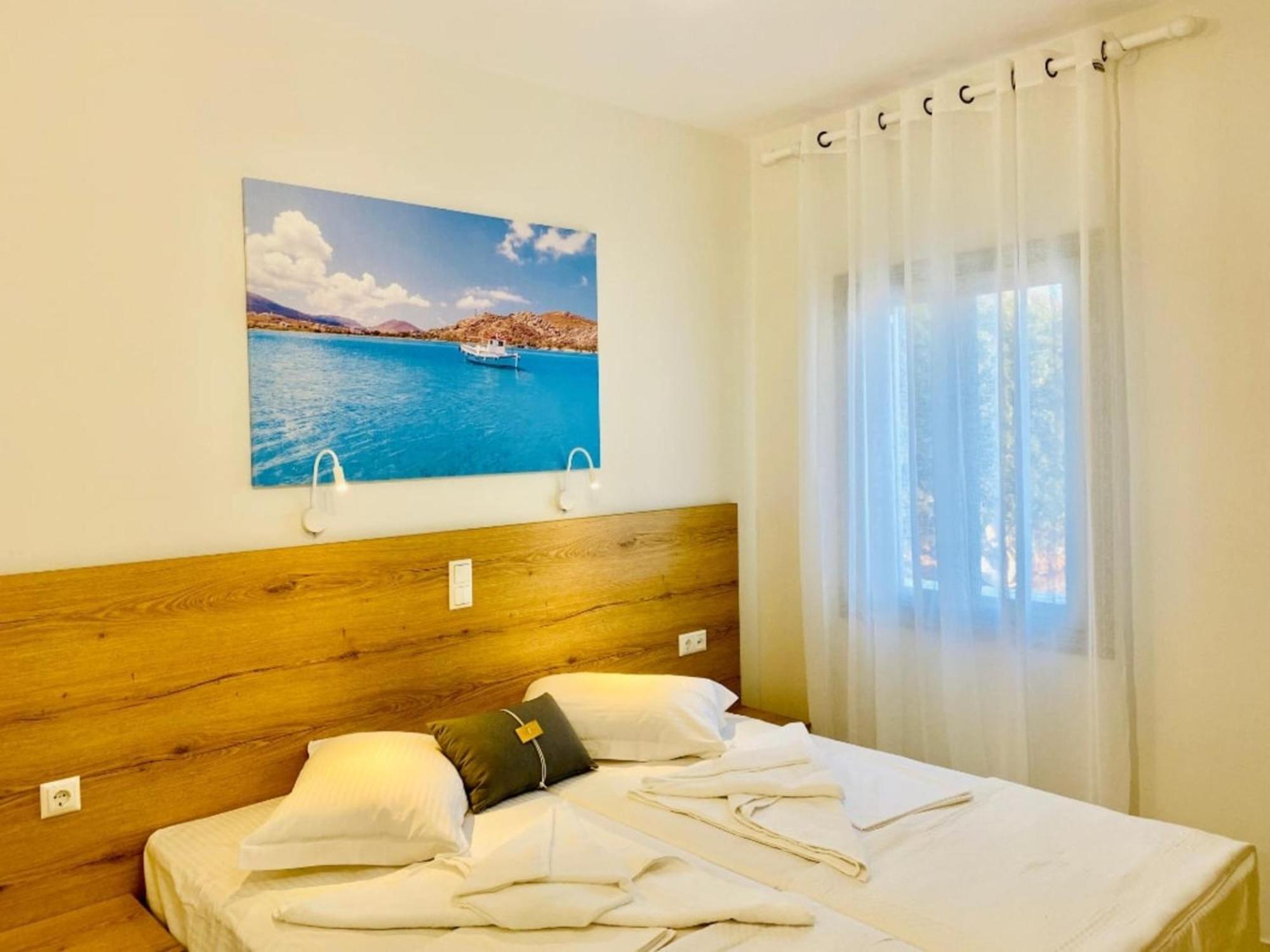 Heart Of Paros Apartments ภายนอก รูปภาพ