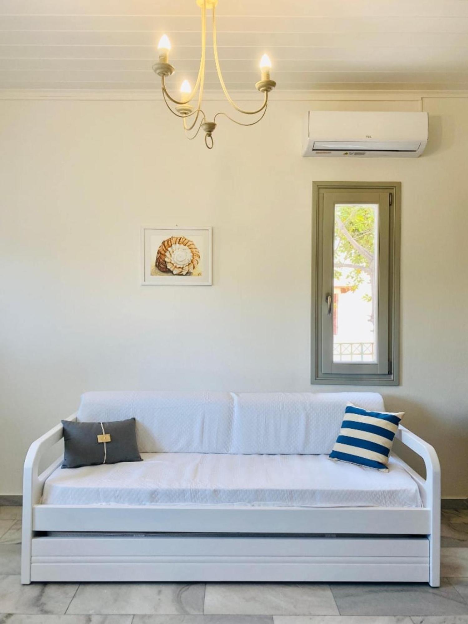 Heart Of Paros Apartments ภายนอก รูปภาพ