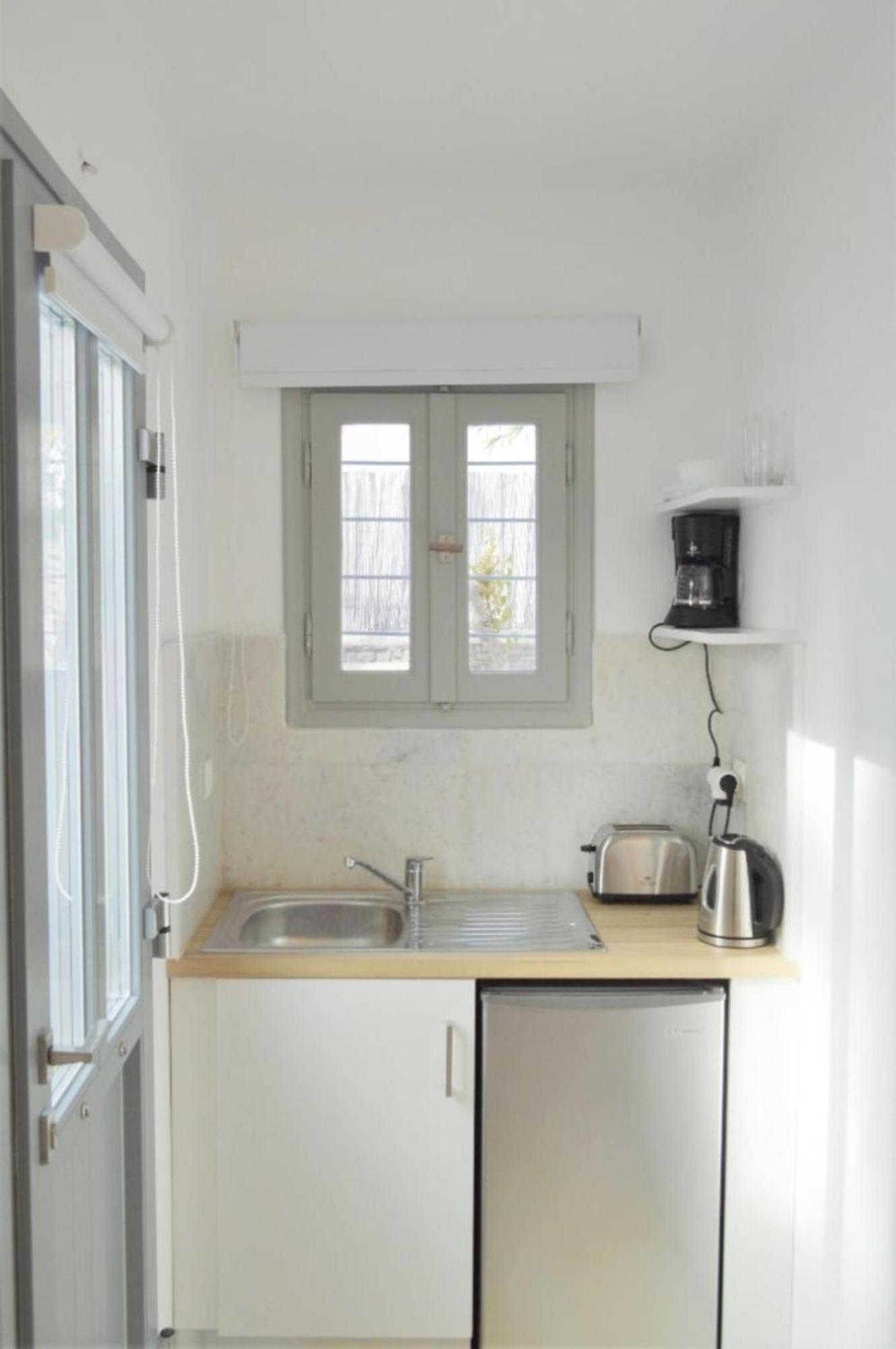 Heart Of Paros Apartments ภายนอก รูปภาพ