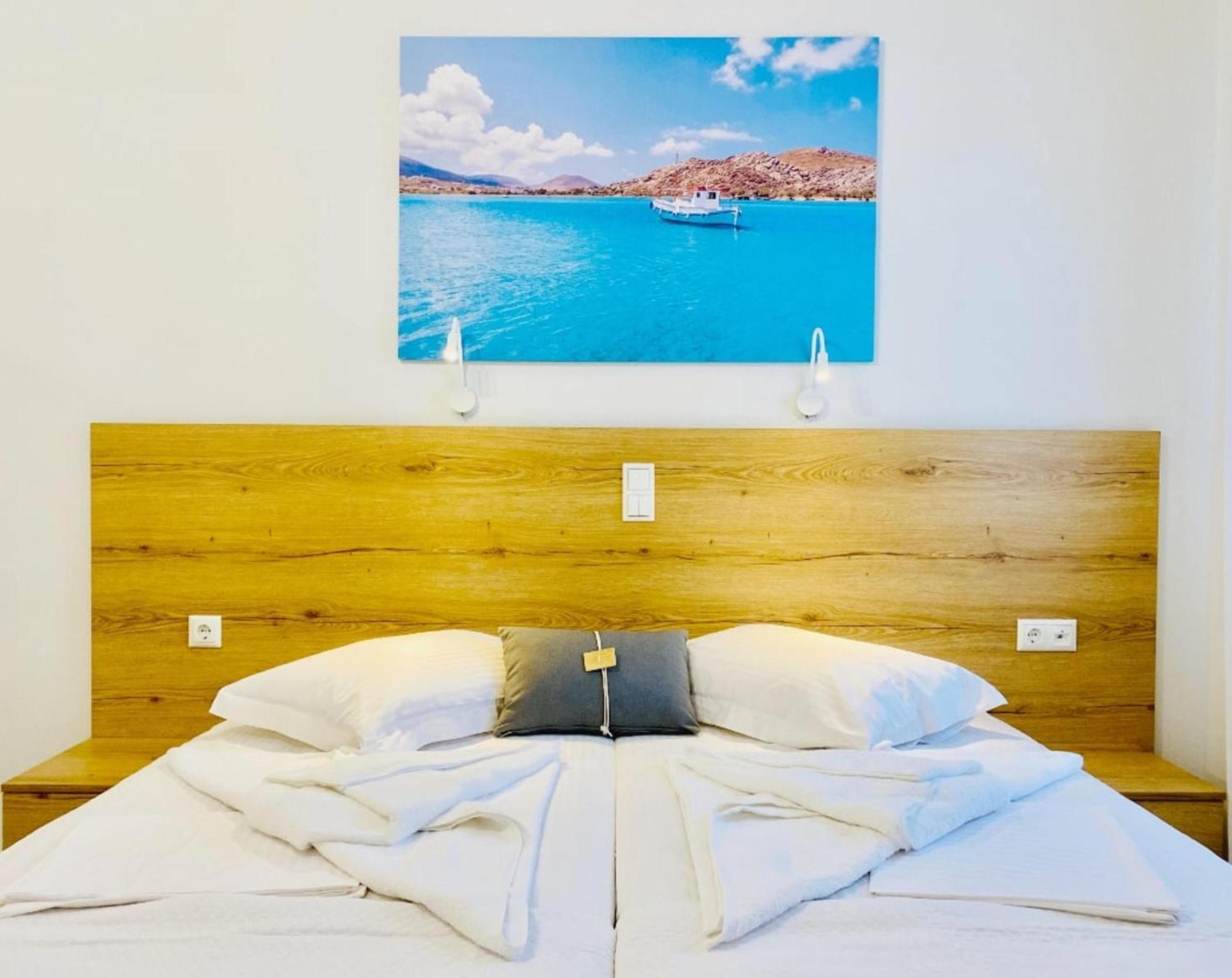 Heart Of Paros Apartments ภายนอก รูปภาพ